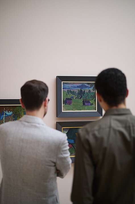 Ausstellungsansicht, Über die Welt hinaus. Der Blaue Reiter, Städtische Galerie im Lenbachhaus und Kunstbau München, 2026. Foto: Lukas Schramm, Lenbachhaus