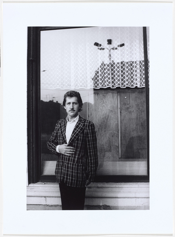 Helga Paris, Aus der Mappe: "Häuser und Gesichter, Halle 1983-1985", 1983-1985