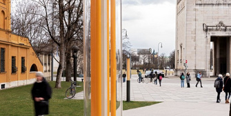 Ein Dialogrundgang am Königsplatz