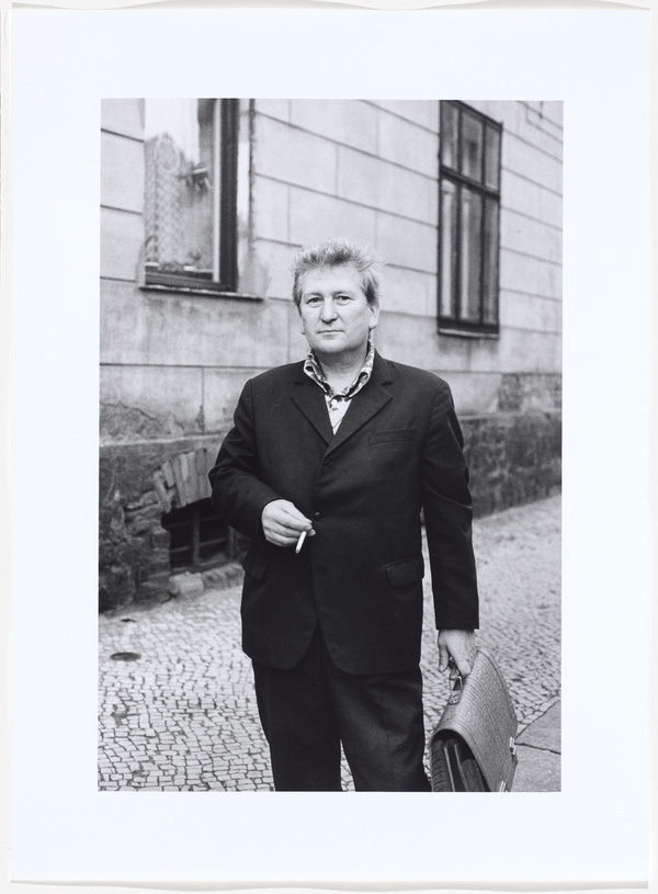 Helga Paris, Aus der Mappe: "Häuser und Gesichter, Halle 1983-1985", 1983-1985